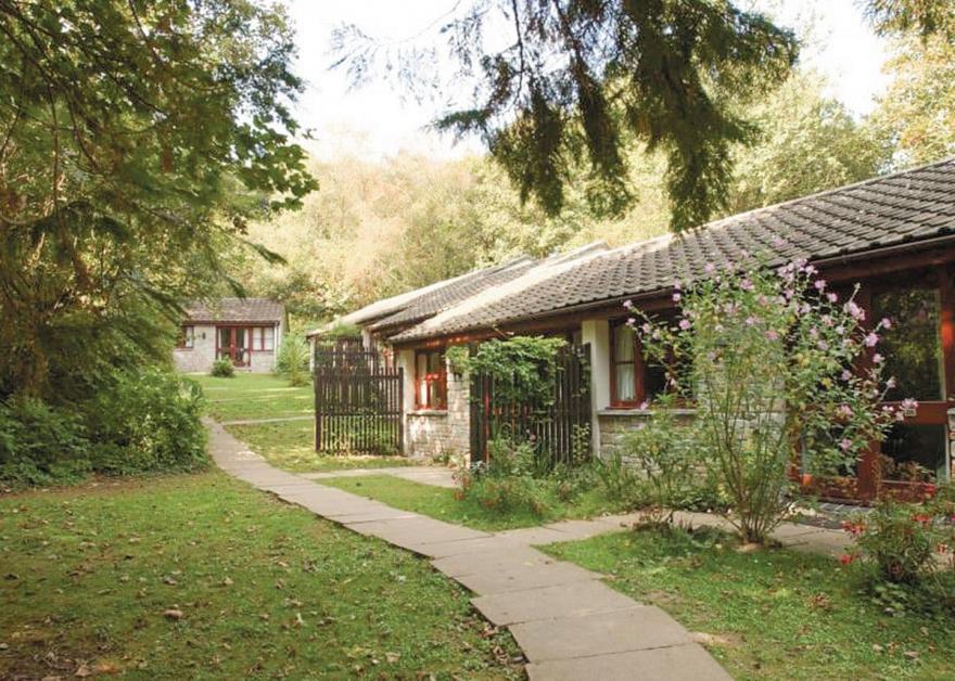 SI 2 Bed Silver Bungalow sleeps 4