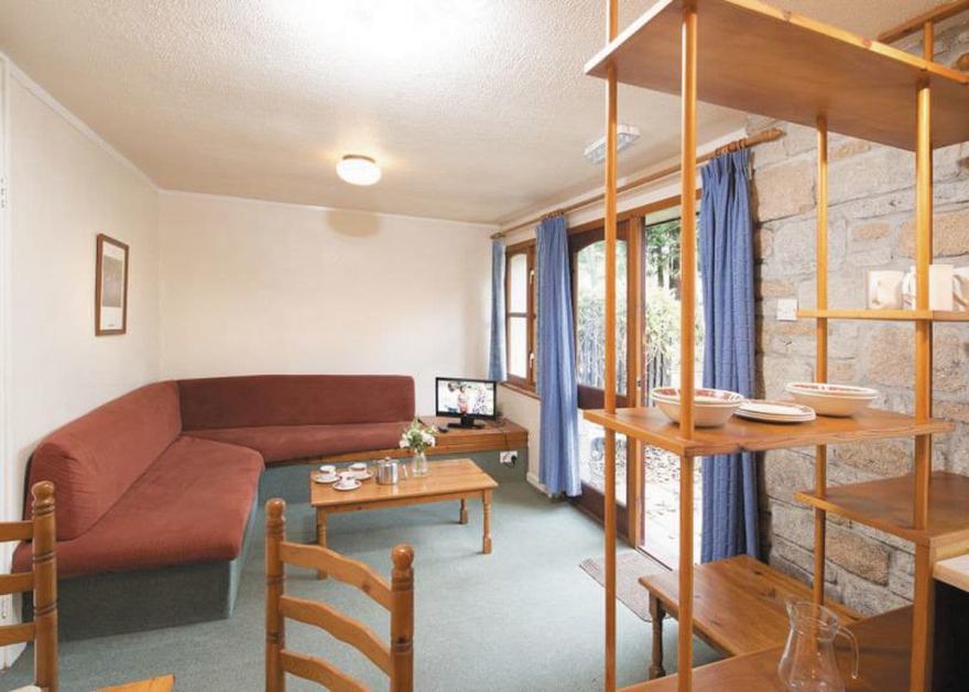 SI 2 Bed Bronze Bungalow 4 Pet