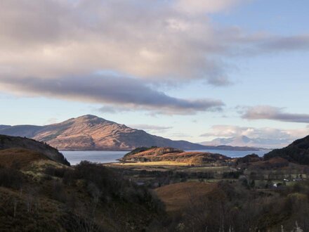 Tigh Fasgaidh