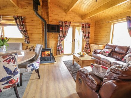 Manor Farm Lodges - Red Kite Lodge