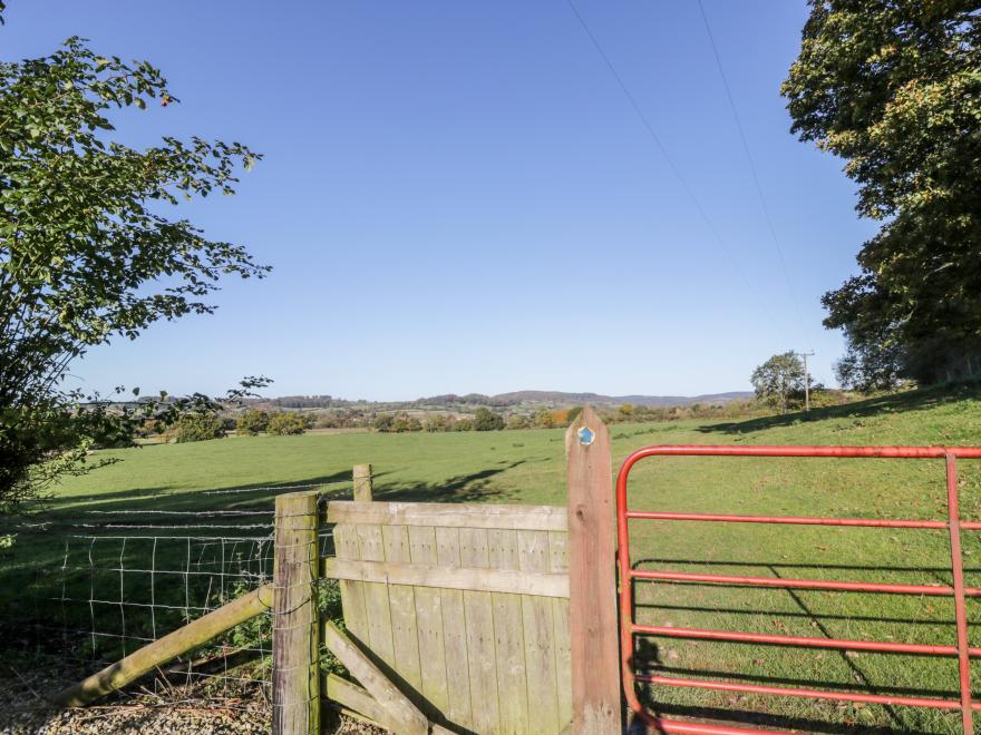 Woodside Barn