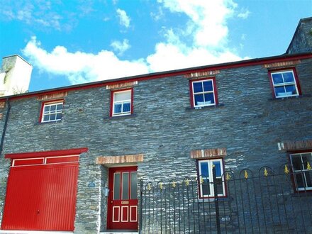 Stable Cottage, Cardigan