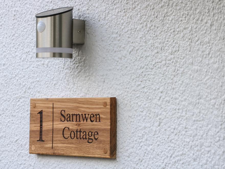 1 Sarnwen Cottages