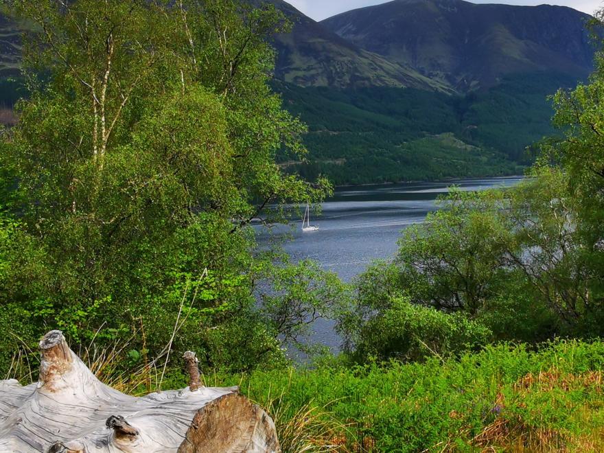 Lochside, 1 The Corries