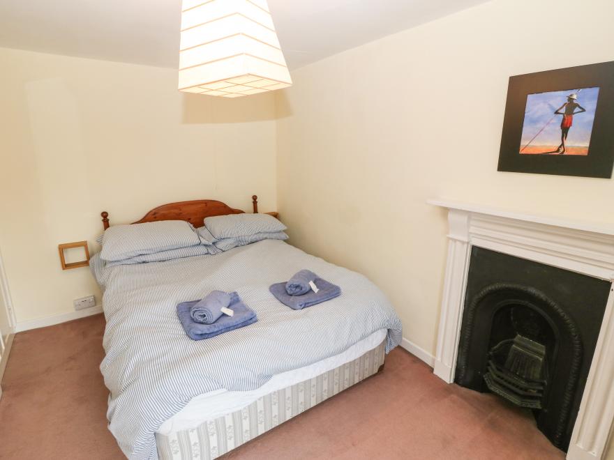 2 Sea View Cottage