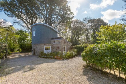 The Old Well House