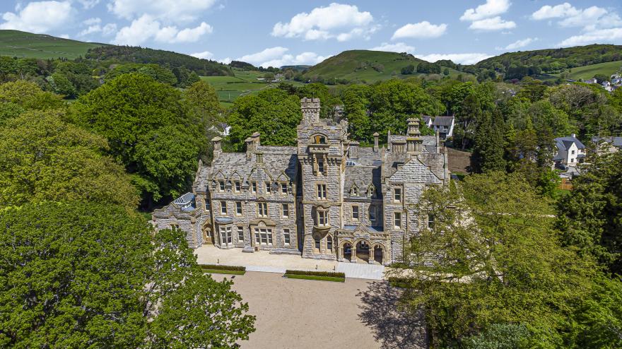 The Mary Maude Suite Stone Cross Mansion