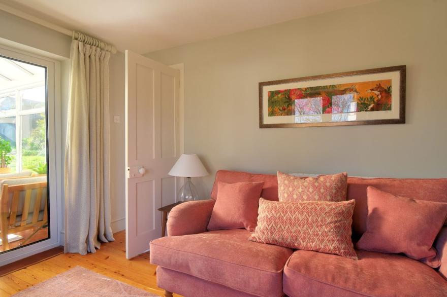 Hernelee Cottage