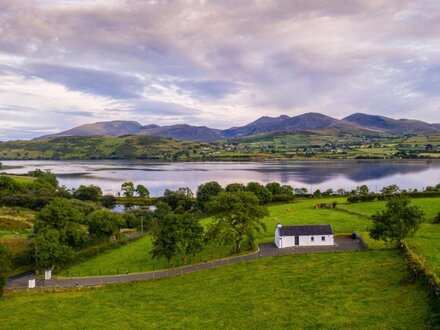 Lough Island Reavy Cottage