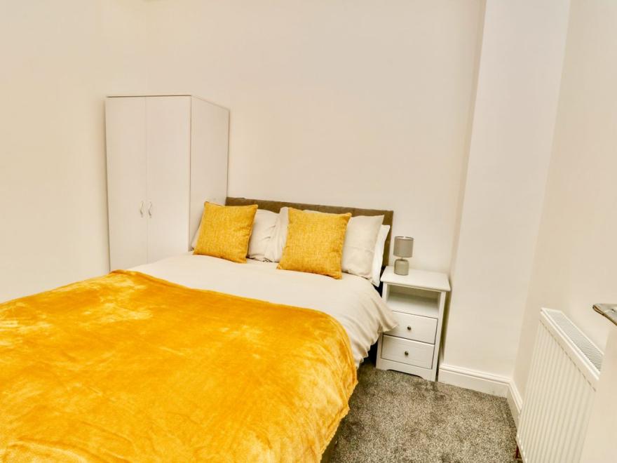 Port Apartment 2