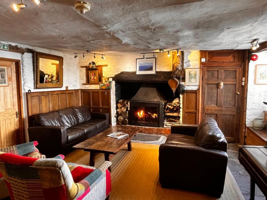 Manor Farmhouse