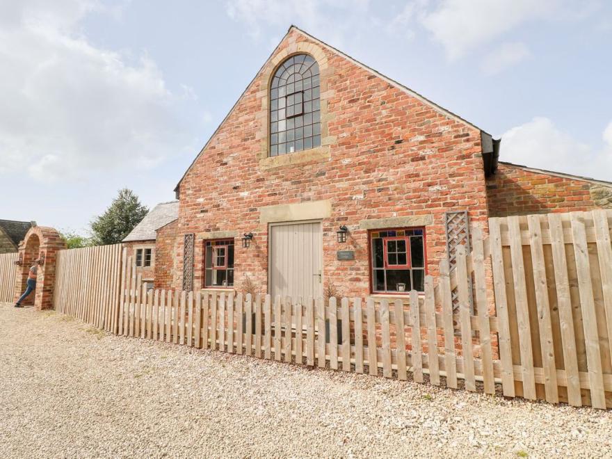 Hunters Lodge at Wildersley Farm