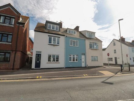 Quay Cottage - Sea View