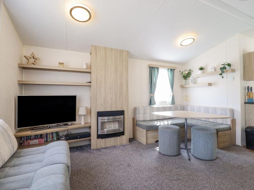 14 Larch View