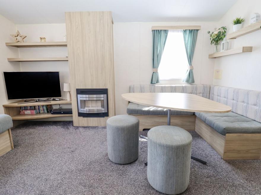 14 Larch View