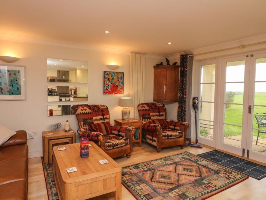 5 Thurlestone Beach