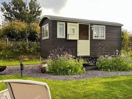 Cynefin Shepherds Hut