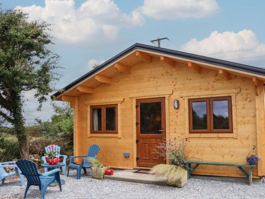 Wheatfield Cabin