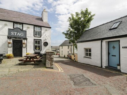 Llofft Penwaig (The Herring Loft)