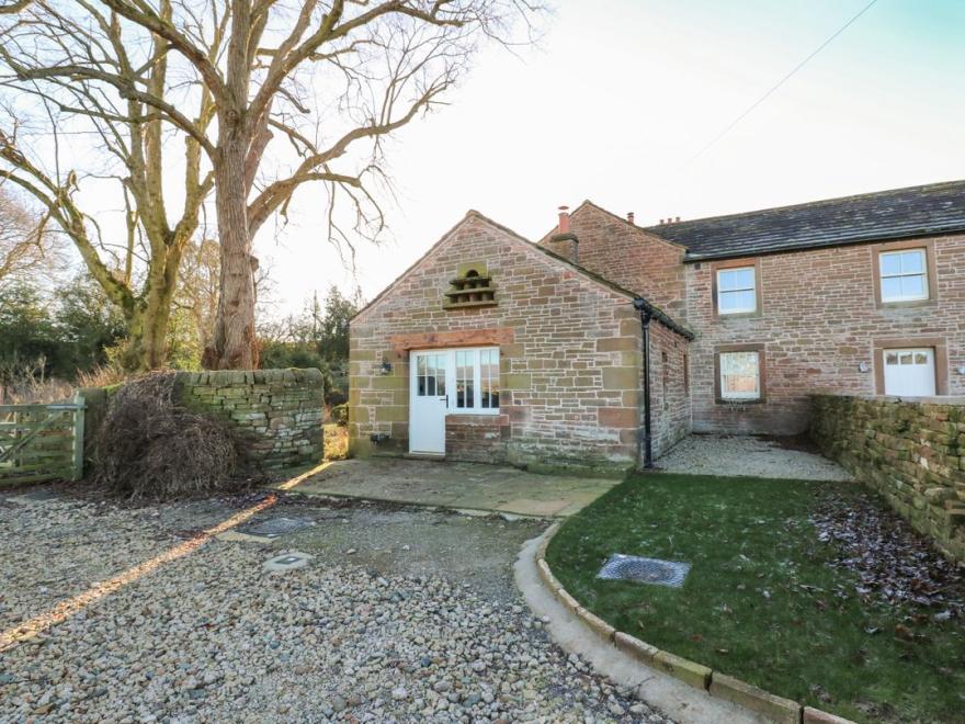 Luham Cottage