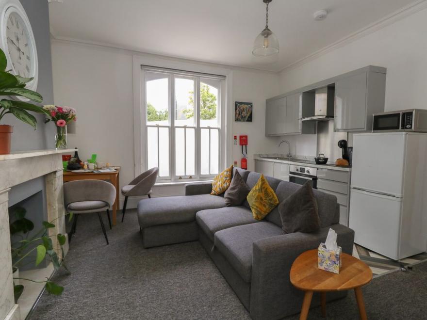 Flat 2