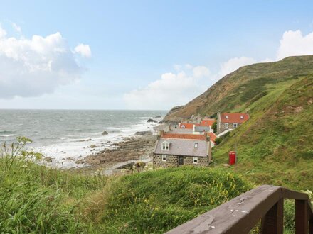 49 Crovie Village