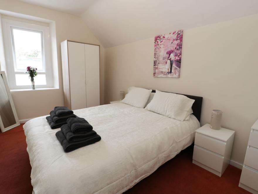 Station Apartment
