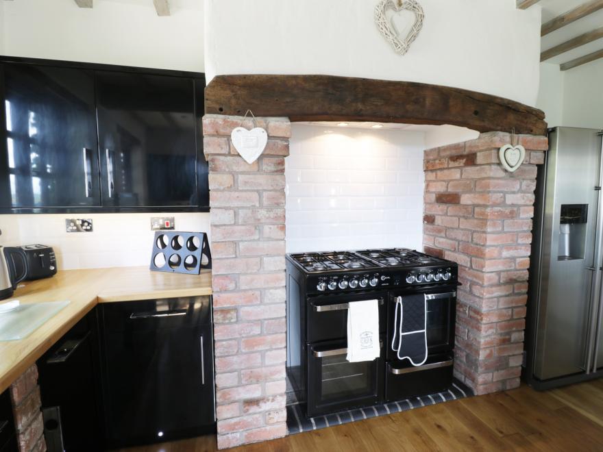 Hillview Cottage
