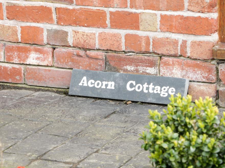 Acorn Cottage 1