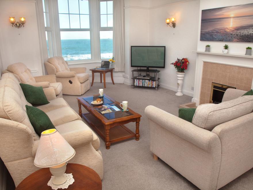 Weymouth Bay Apartment B