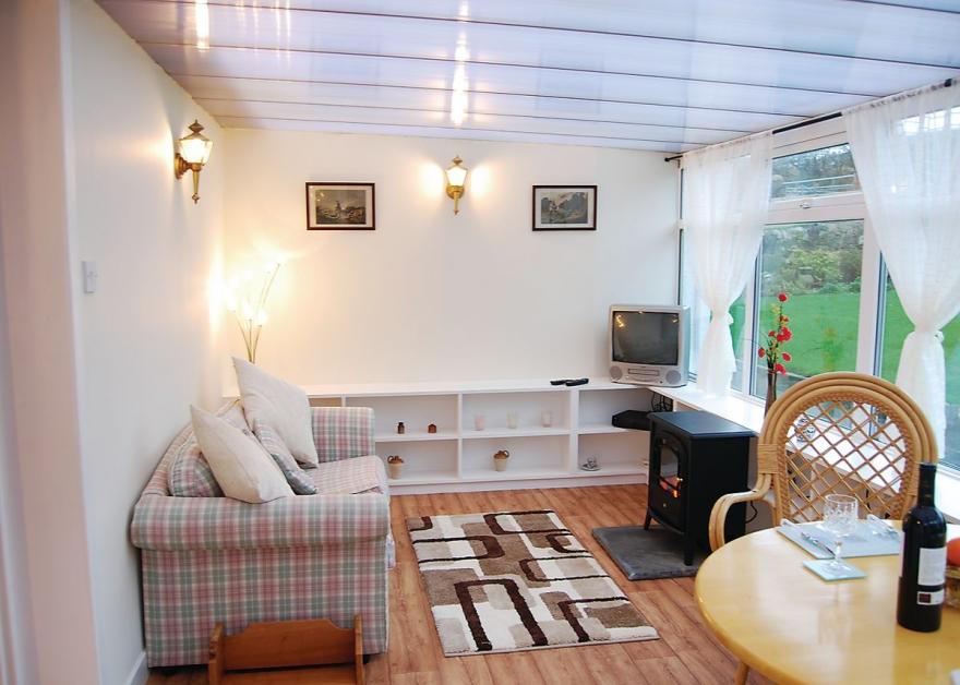 Langa Cottage - S4610