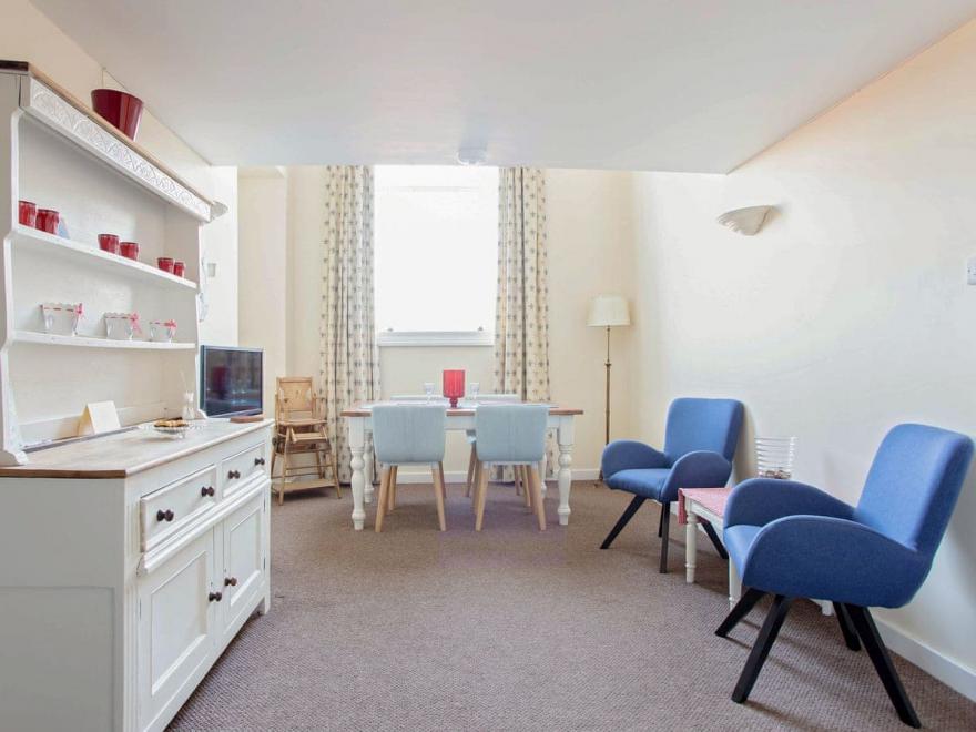 County House Apartment - 27911