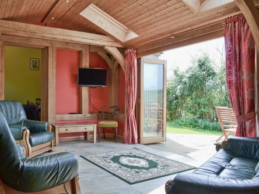 Rhyndaston Villa Cottage