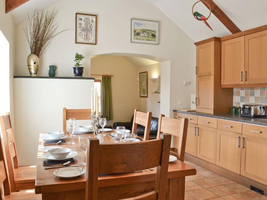 Rhyndaston Villa Cottage