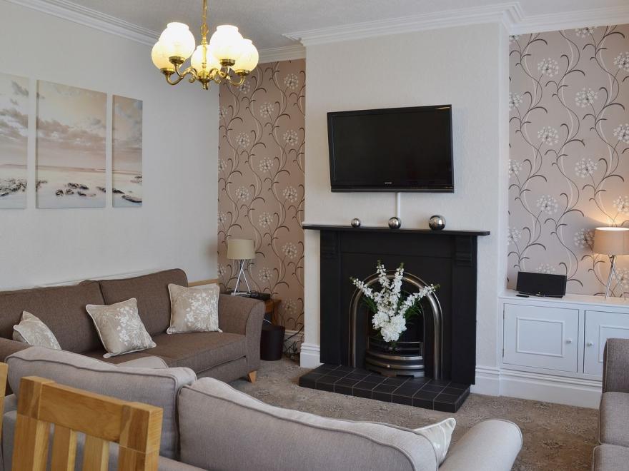 Upper Floors At The Lawns