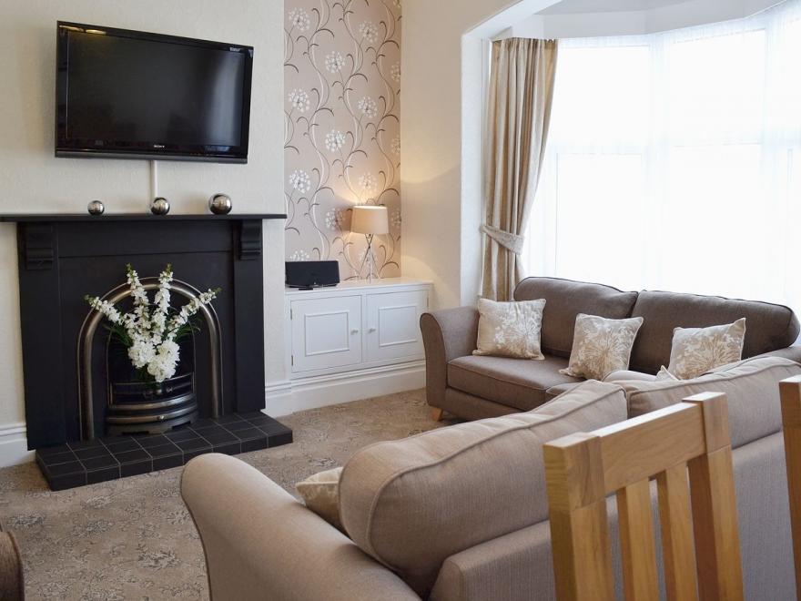 Upper Floors At The Lawns