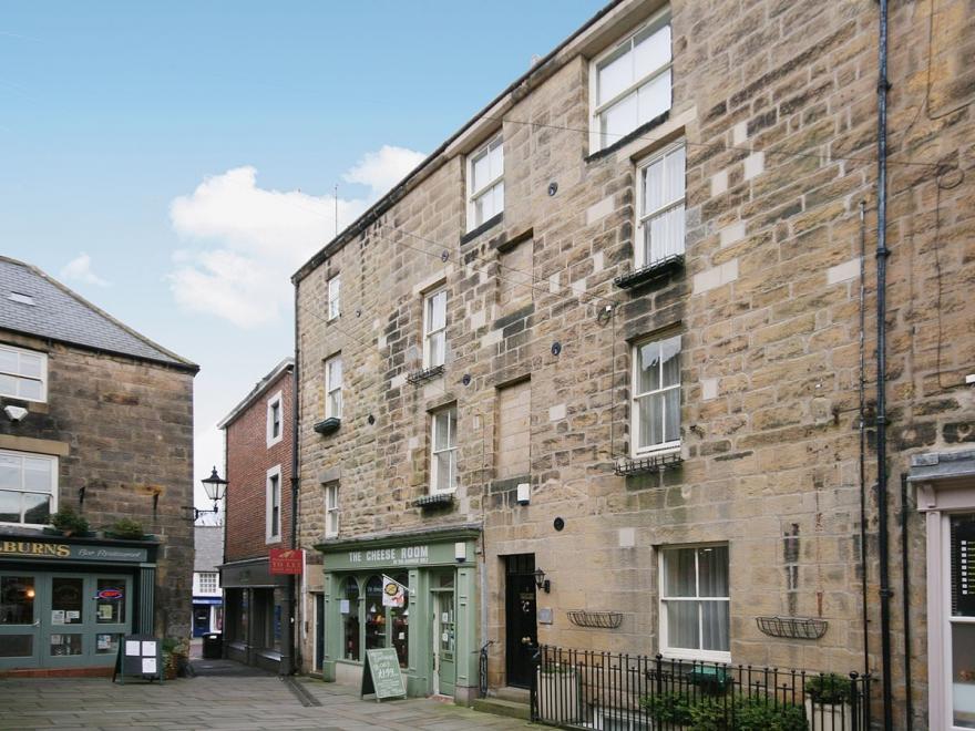 Paikes Lane Apartment