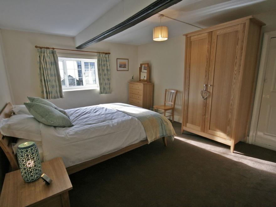 Roman Well Cottage Harlow Hill