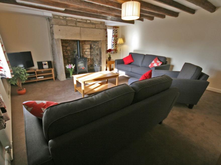 Roman Well Cottage Harlow Hill