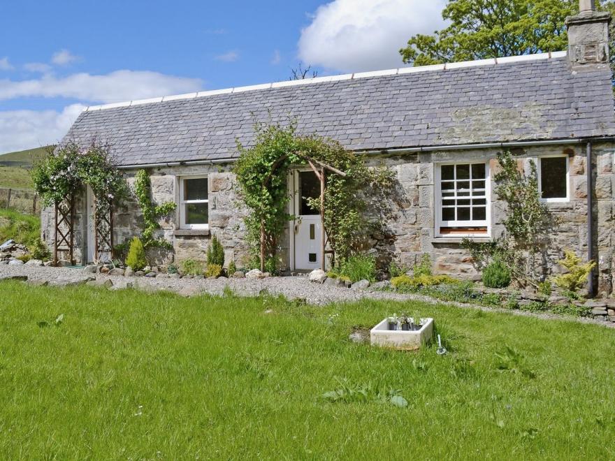 The Kennels Cottages In Loch Lomond And The Trossachs Sleeping 2