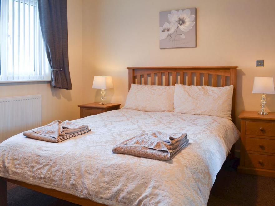 White Towers - HW7625