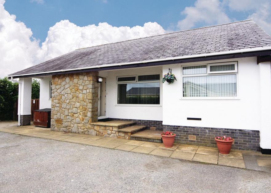 White Towers - HW7625