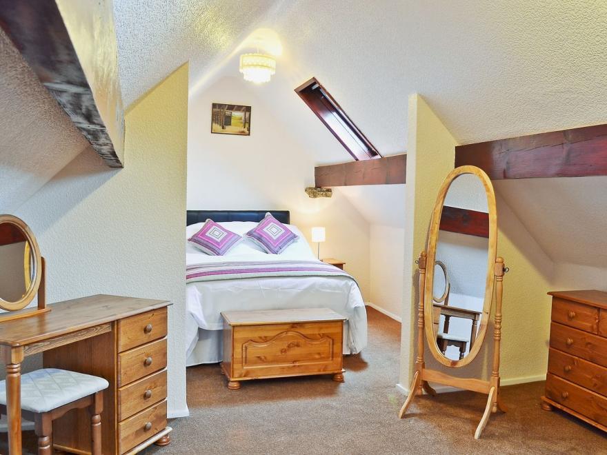 Dairy Cottage - 28344