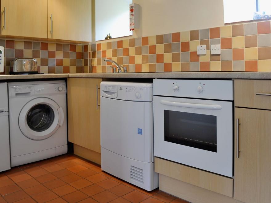 Honeysuckle Cottage - 29938