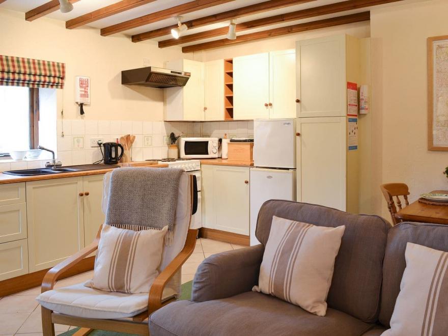 Wheatsheaf Cottage - 80021