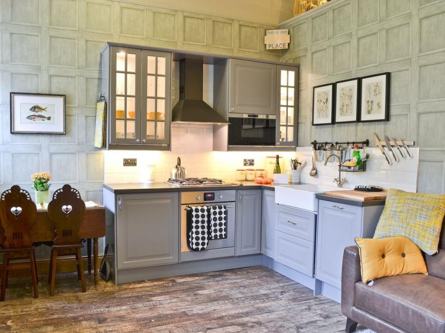 Button Cottage - MVU