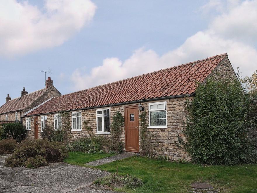 Pear Tree Farm Cottages - RCHM38