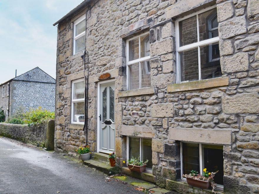 April Cottage - UK2152