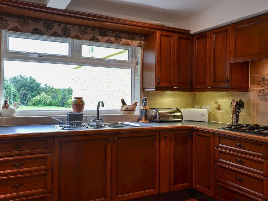 Brynllin Holiday Cottages - Dildre