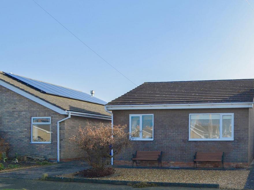61 Longstone Close